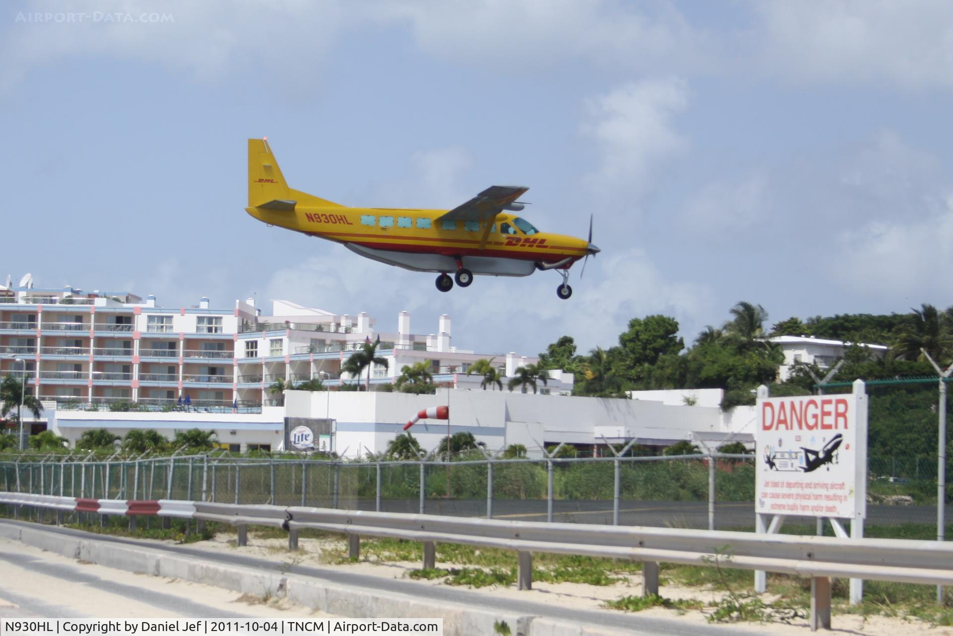 N930HL, Cessna 208B C/N 208B2238, N930HL at TNCM