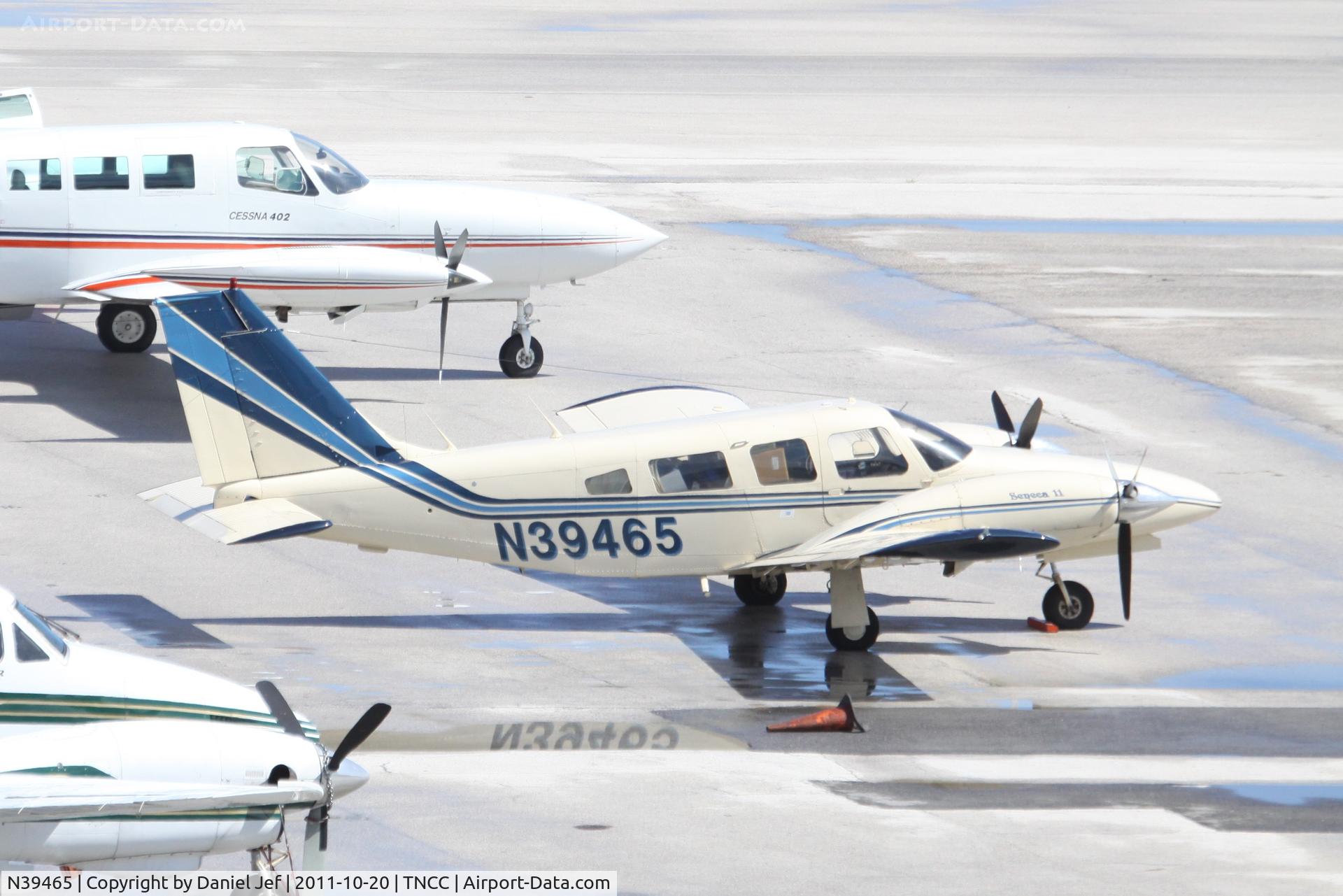 N39465, 1978 Piper PA-34-200T C/N 34-7870378, N39465 at TNCC