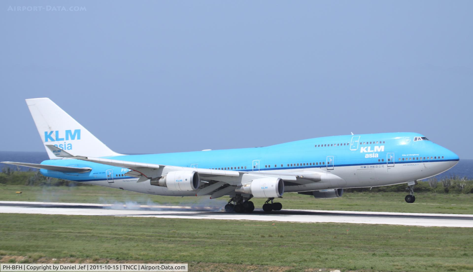 PH-BFH, 1990 Boeing 747-406BC C/N 24518, PH-BFH at TNCC