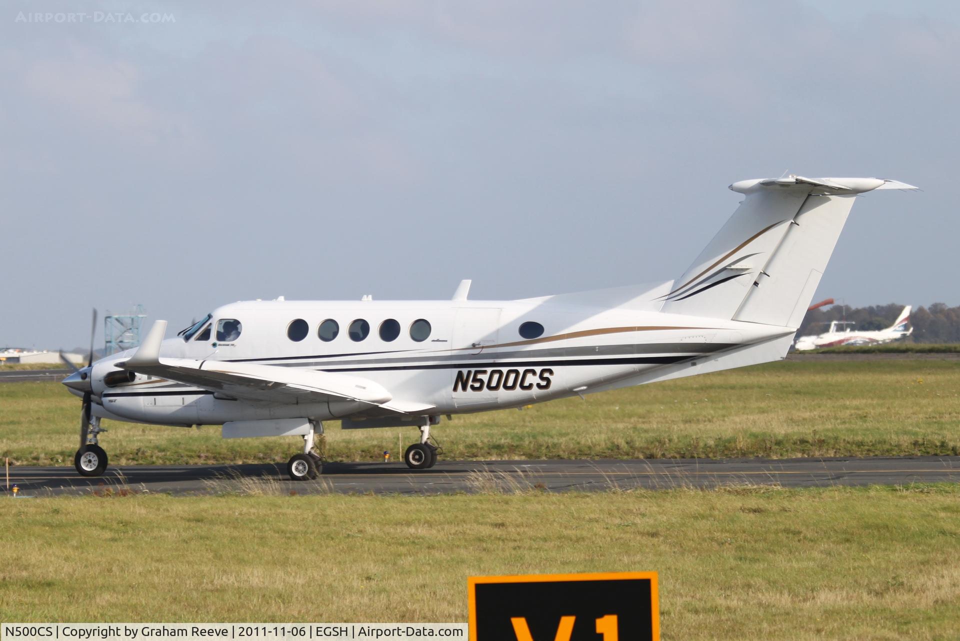 N500CS, 1980 Beech 200 C/N BB-773, About to depart.