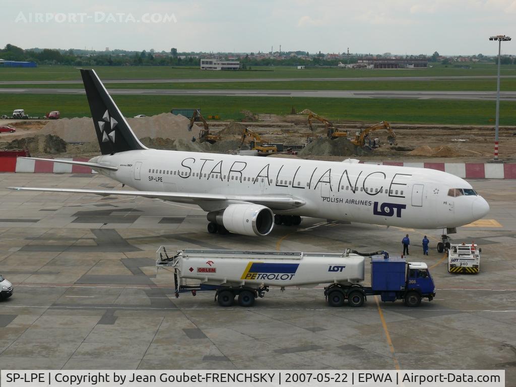 SP-LPE, 1990 Boeing 767-341/ER C/N 24843, pushback LOT