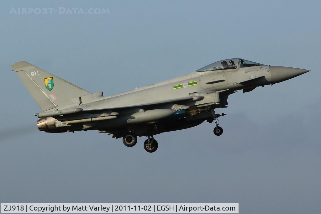 ZJ918, 2005 Eurofighter EF-2000 Typhoon FGR4 C/N 0062/BS009, Performing a low approach at EGSH.