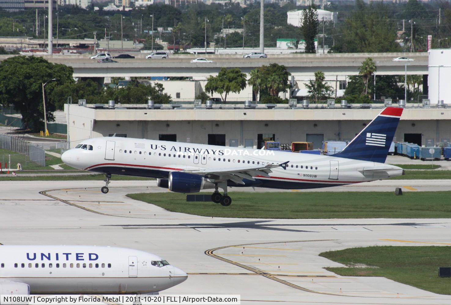 N108UW, 1999 Airbus A320-214 C/N 1061, US Airways A320