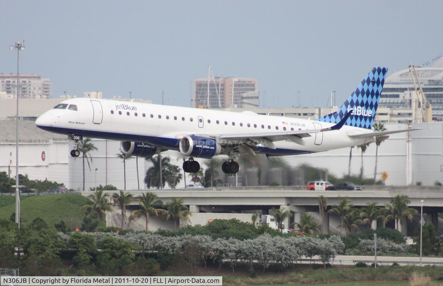 N306JB, 2009 Embraer ERJ-190-100 IGW 190AR C/N 19000272, 