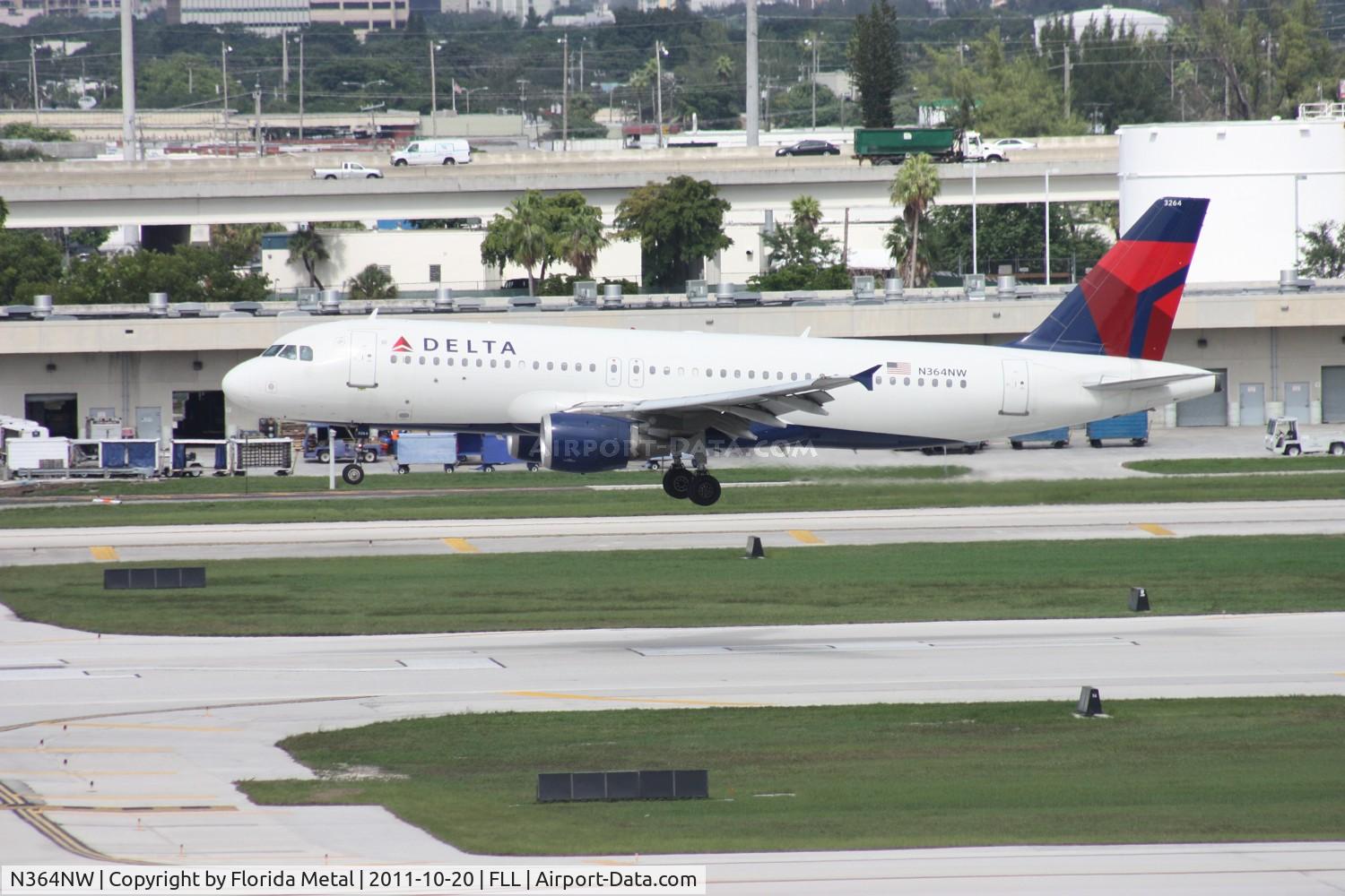 N364NW, 1999 Airbus A320-212 C/N 0962, Delta A320