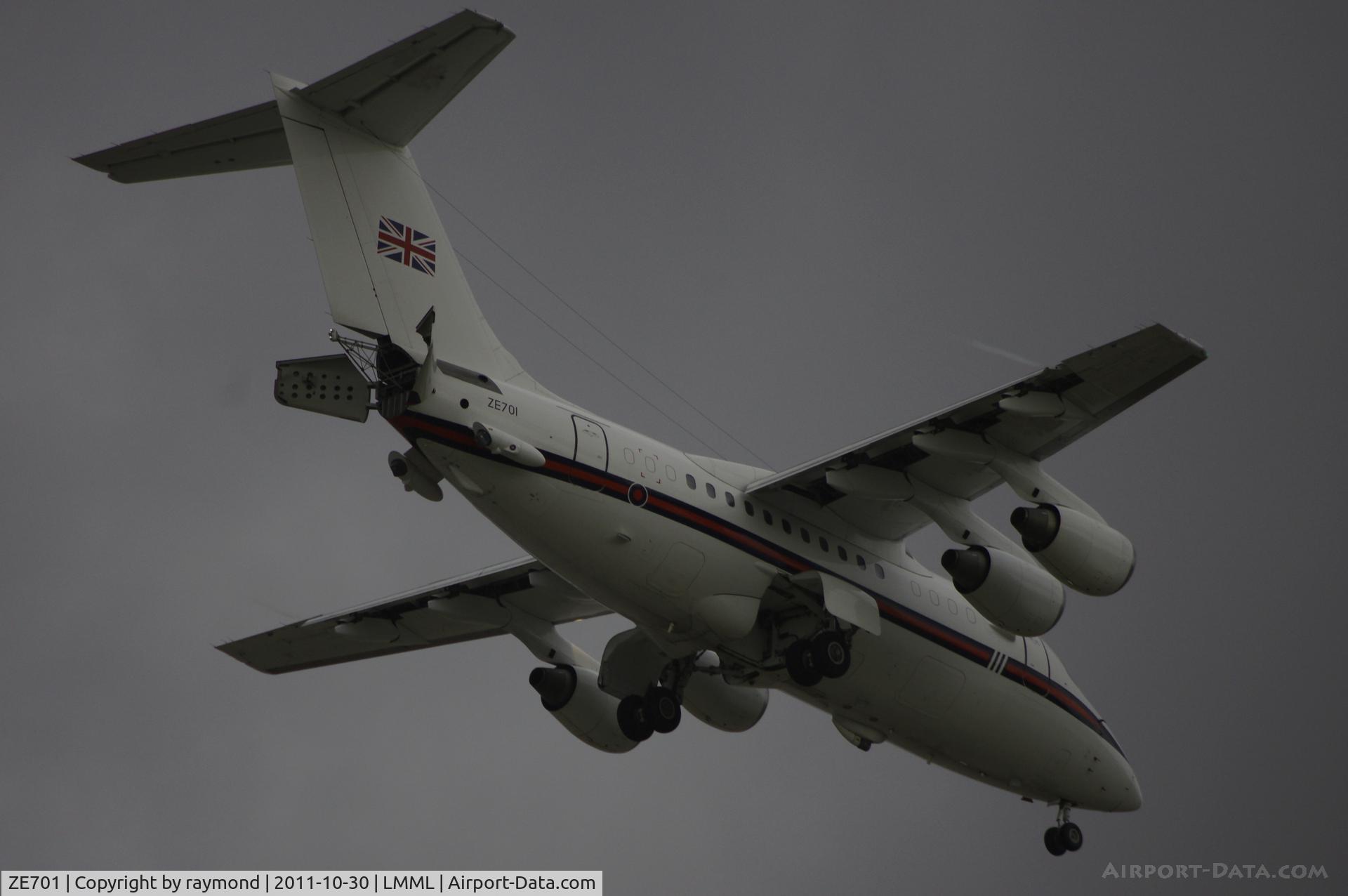 ZE701, 1985 British Aerospace BAe.146 CC.2 C/N E1029, Bae146 ZE701 32Sqd RAF landing in Malta in very dull weather