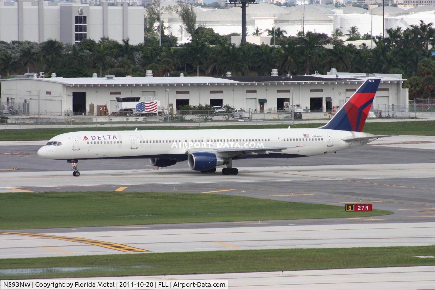 N593NW, 2003 Boeing 757-351 C/N 32993, Delta 757-300
