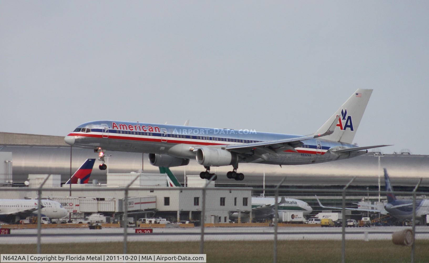 N642AA, 1991 Boeing 757-223 C/N 24600, American 757