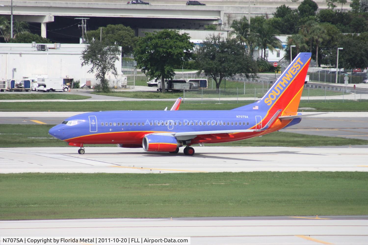 N707SA, 1997 Boeing 737-7H4 C/N 27841, Southwest