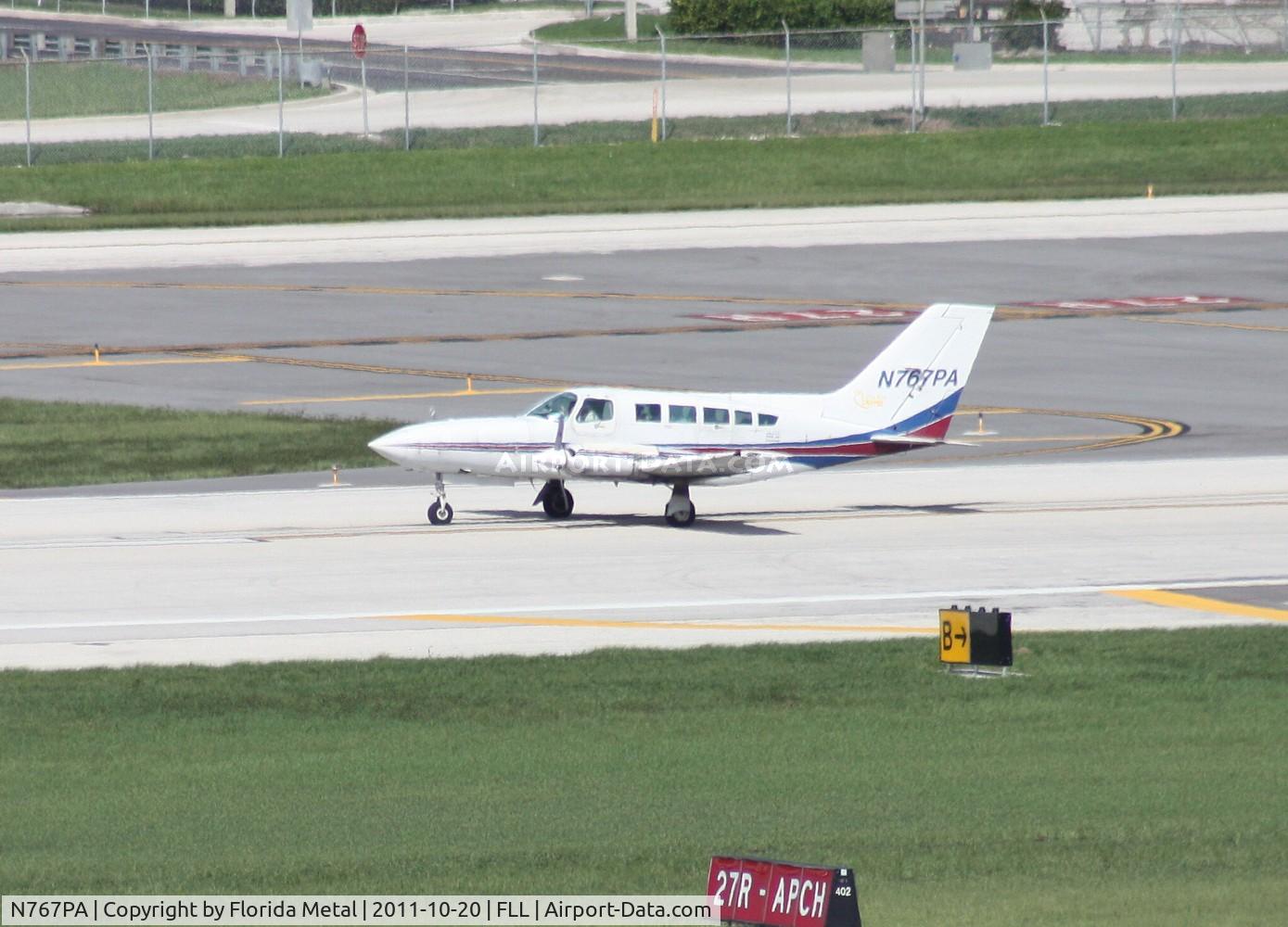 N767PA, 1980 Cessna 402C Businessliner C/N 402C0259, C402C