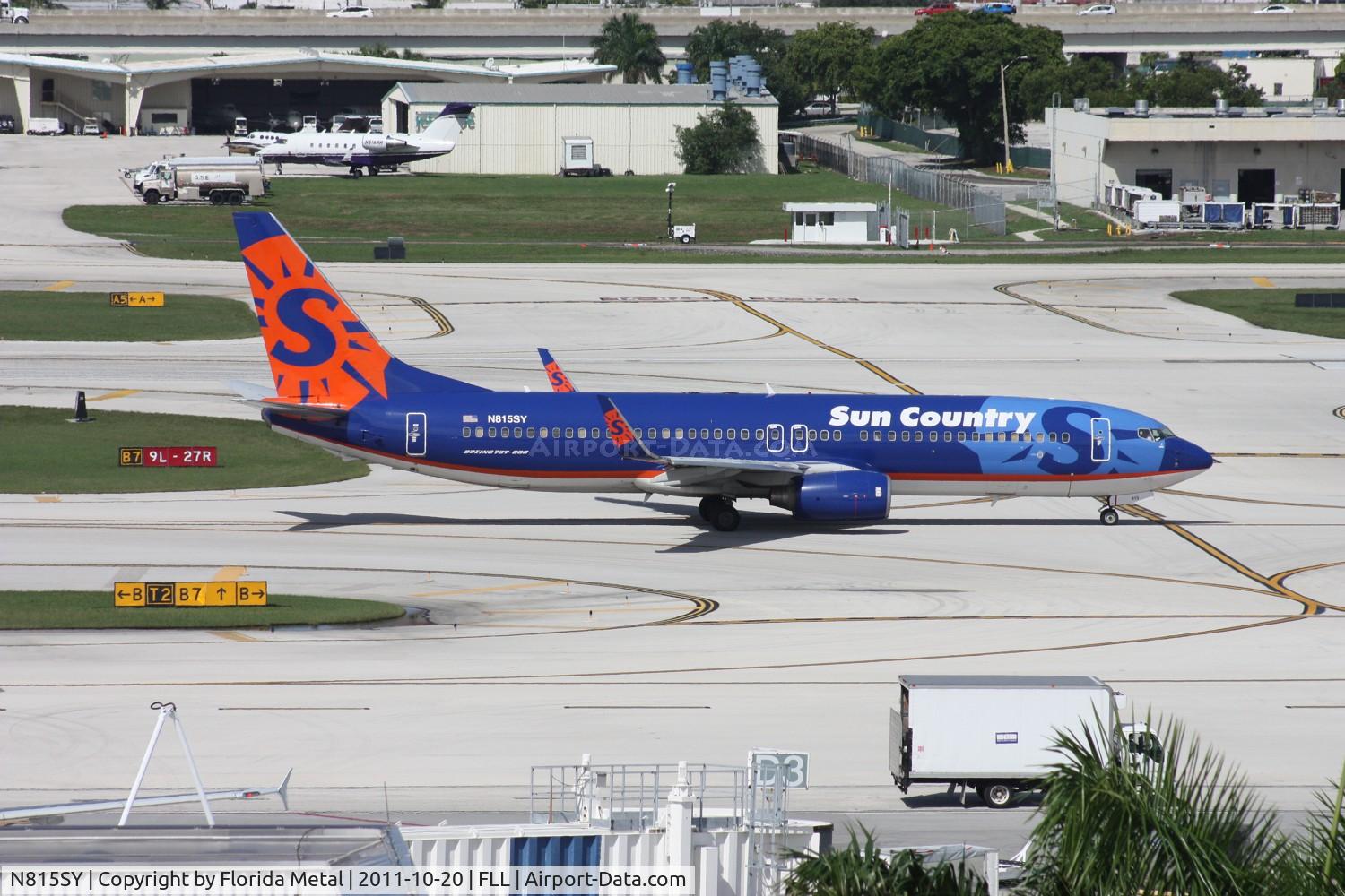 N815SY, 2002 Boeing 737-8BK C/N 30623, Sun Country