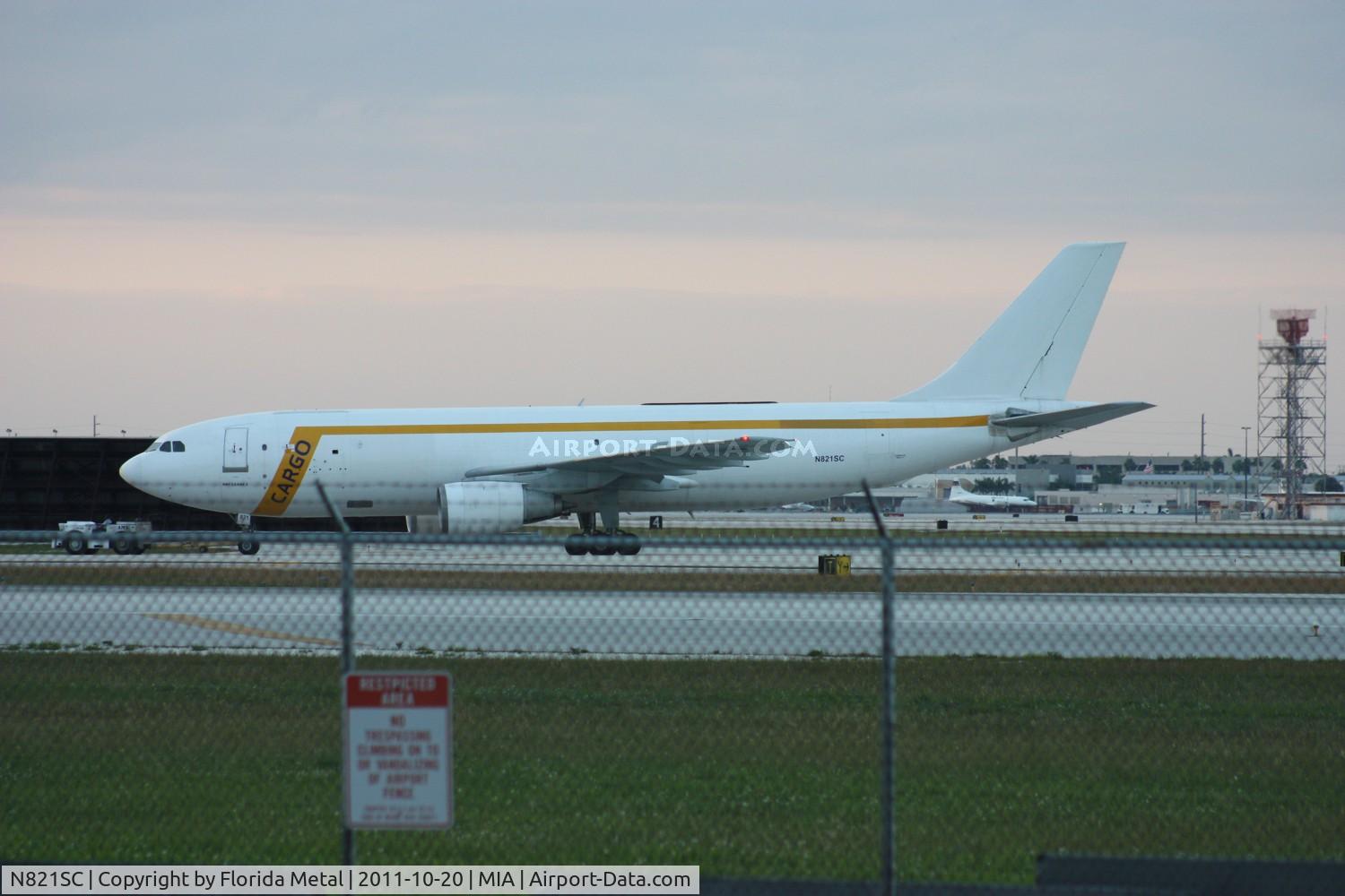 N821SC, 1982 Airbus A300B4-203 C/N 211, Skylease Cargo (Tradewinds) A300