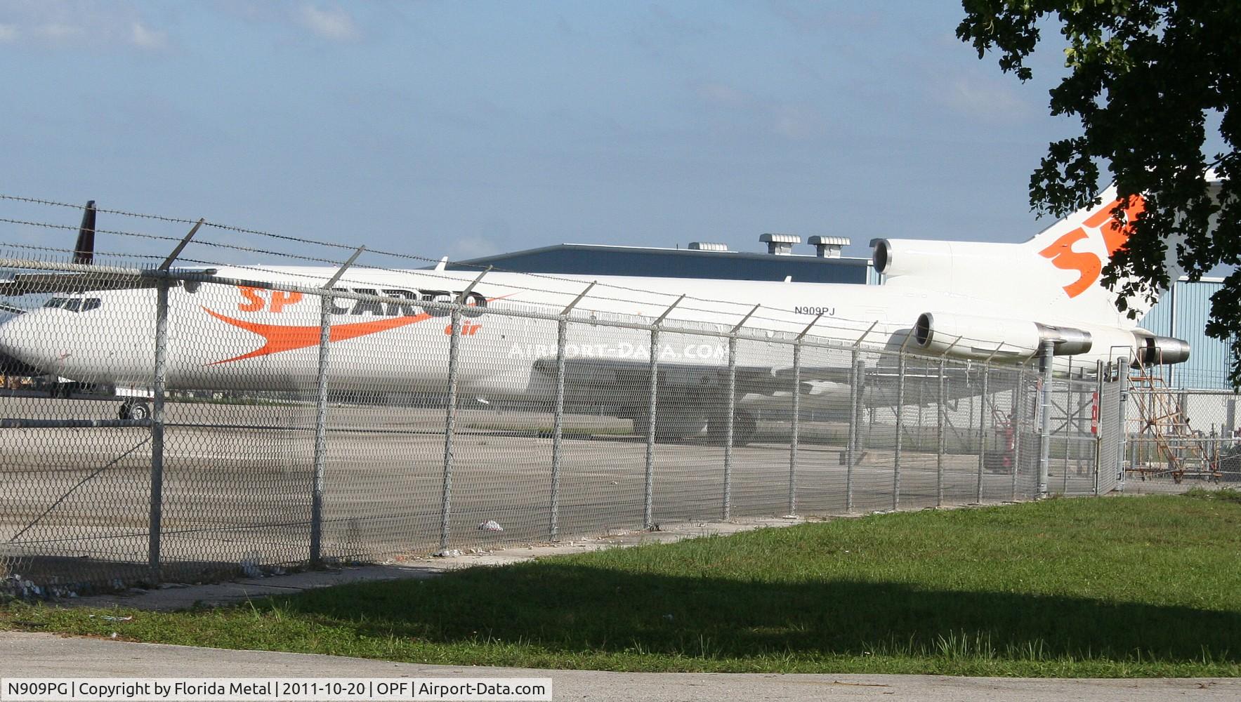 N909PG, 1979 Boeing 727-2K5 C/N 21852, SP Cargo, will be carrying a Brazilian registration of PR-SPC soon