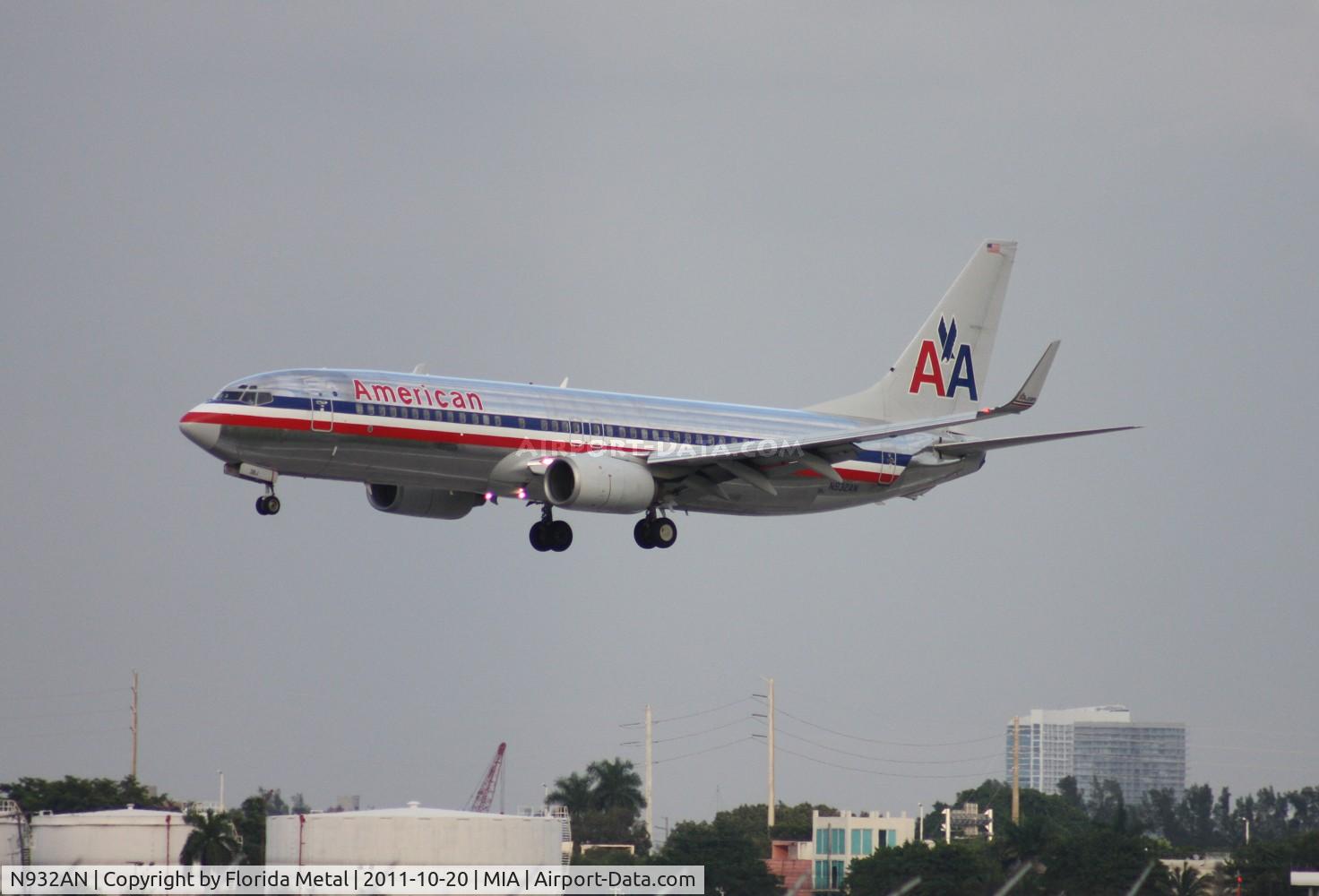 N932AN, 2000 Boeing 737-823 C/N 29530, American 737