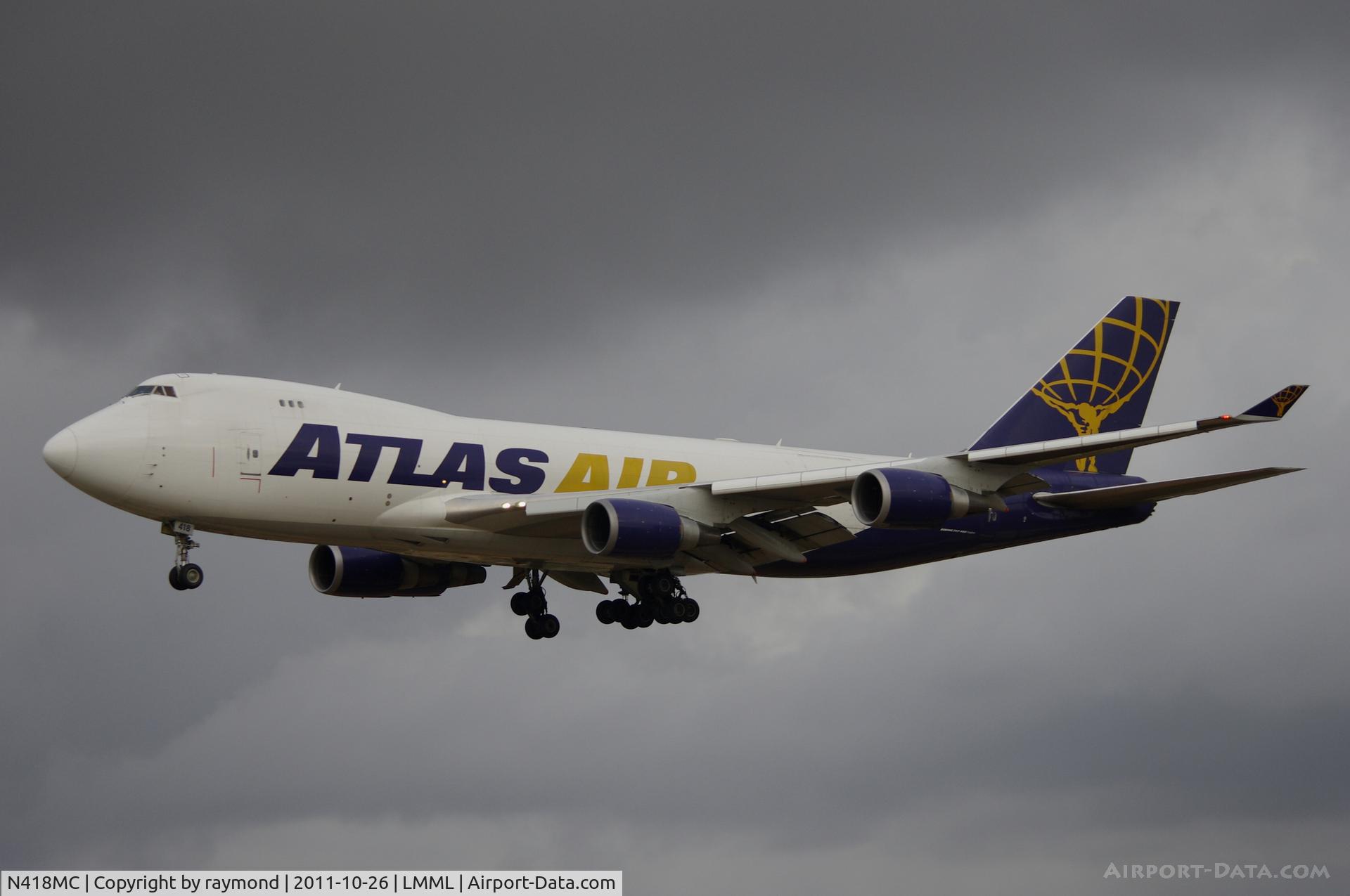 N418MC, 2002 Boeing 747-47UF C/N 32840, B747 N418MC Atlas Air on finals Runway31 Malta.