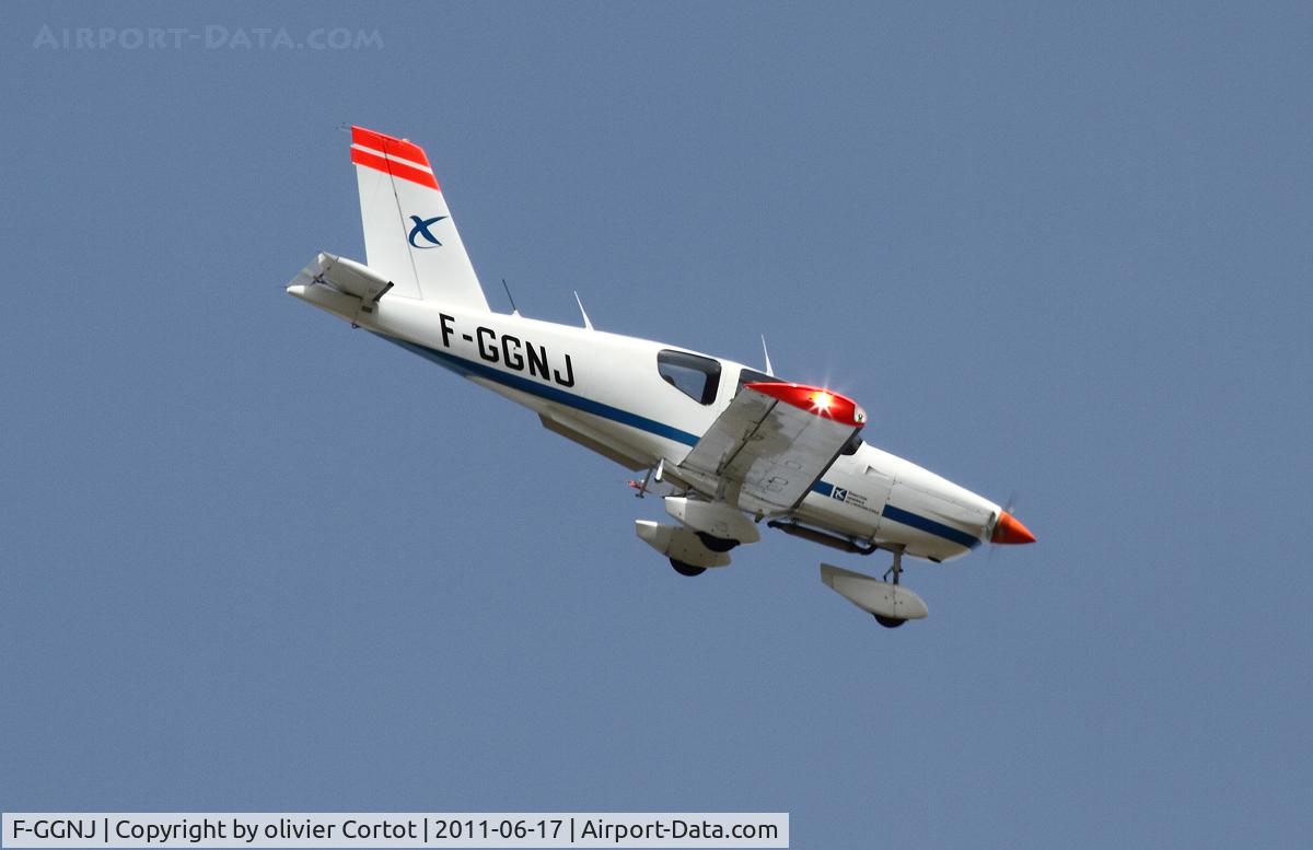 F-GGNJ, Socata TB-10 Tobago C/N 1172, Saint dizier airshow 2011