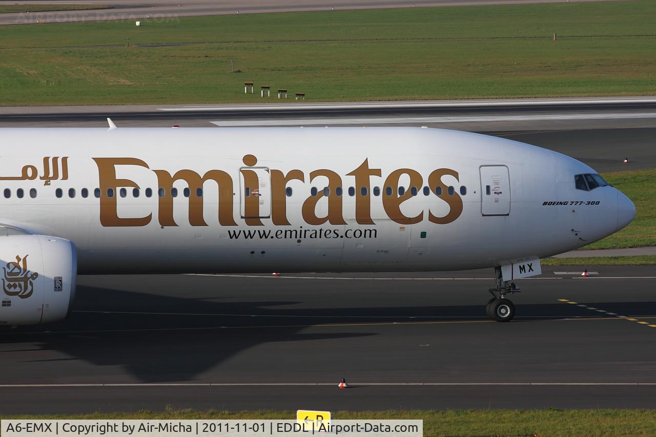 A6-EMX, 2003 Boeing 777-31H C/N 32702, Emirates, Boeing 777-31H, CN: 32702/0444