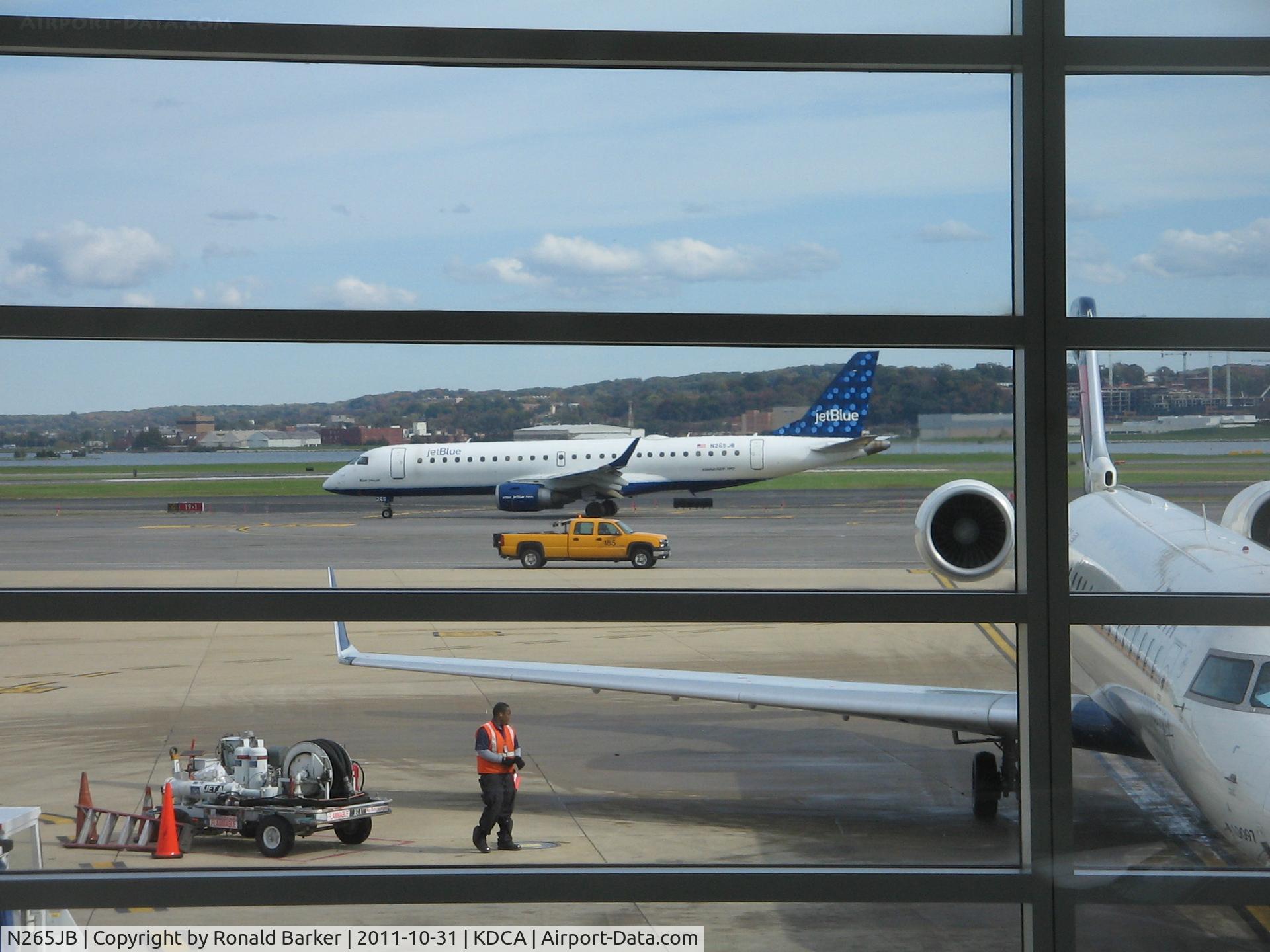 N265JB, 2006 Embraer ERJ-190-100 IGW 190AR C/N 19000049, DCA, VA
