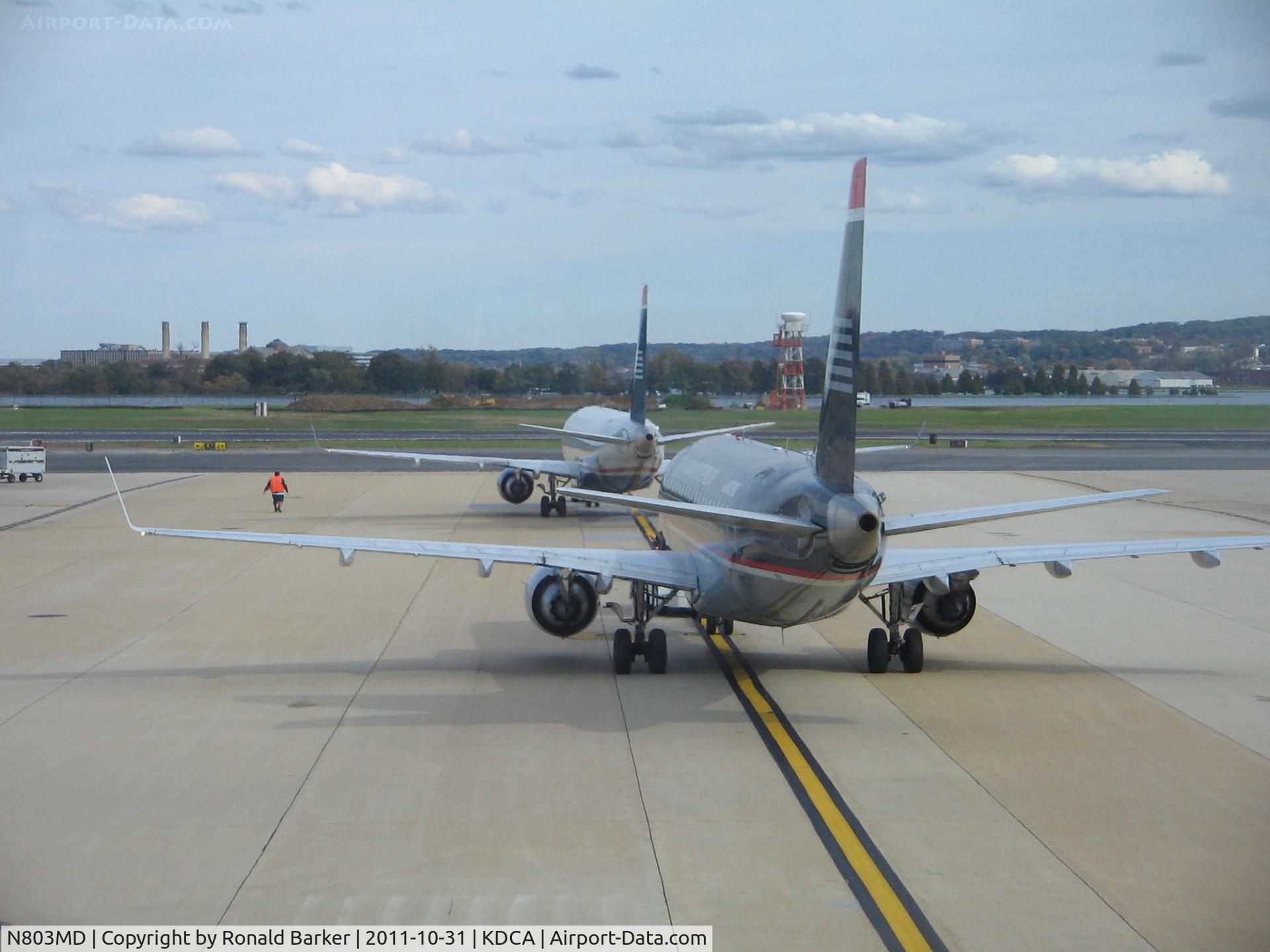 N803MD, 2004 Embraer 170SU (ERJ-170-100SU) C/N 17000015, DCA, VA
