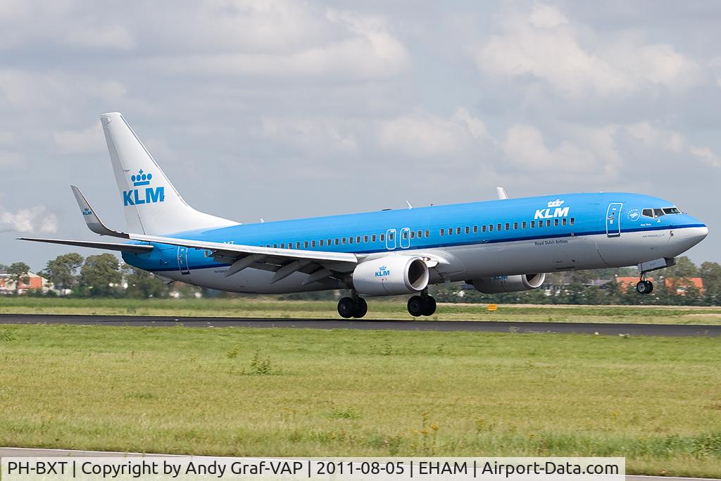 PH-BXT, 2004 Boeing 737-9K2 C/N 32944, KLM 737-900