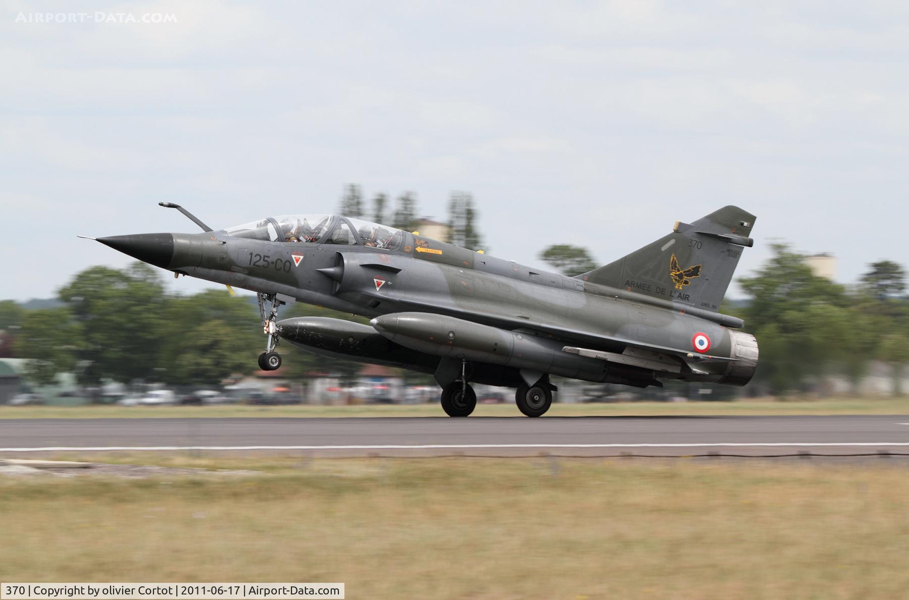 370, Dassault Mirage 2000N C/N 374, landing at Saint Dizier French AFB