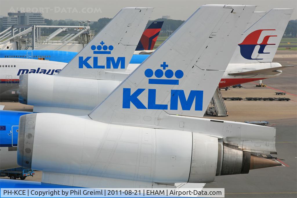 PH-KCE, 1994 McDonnell Douglas MD-11 C/N 48559, Love this picture ;)