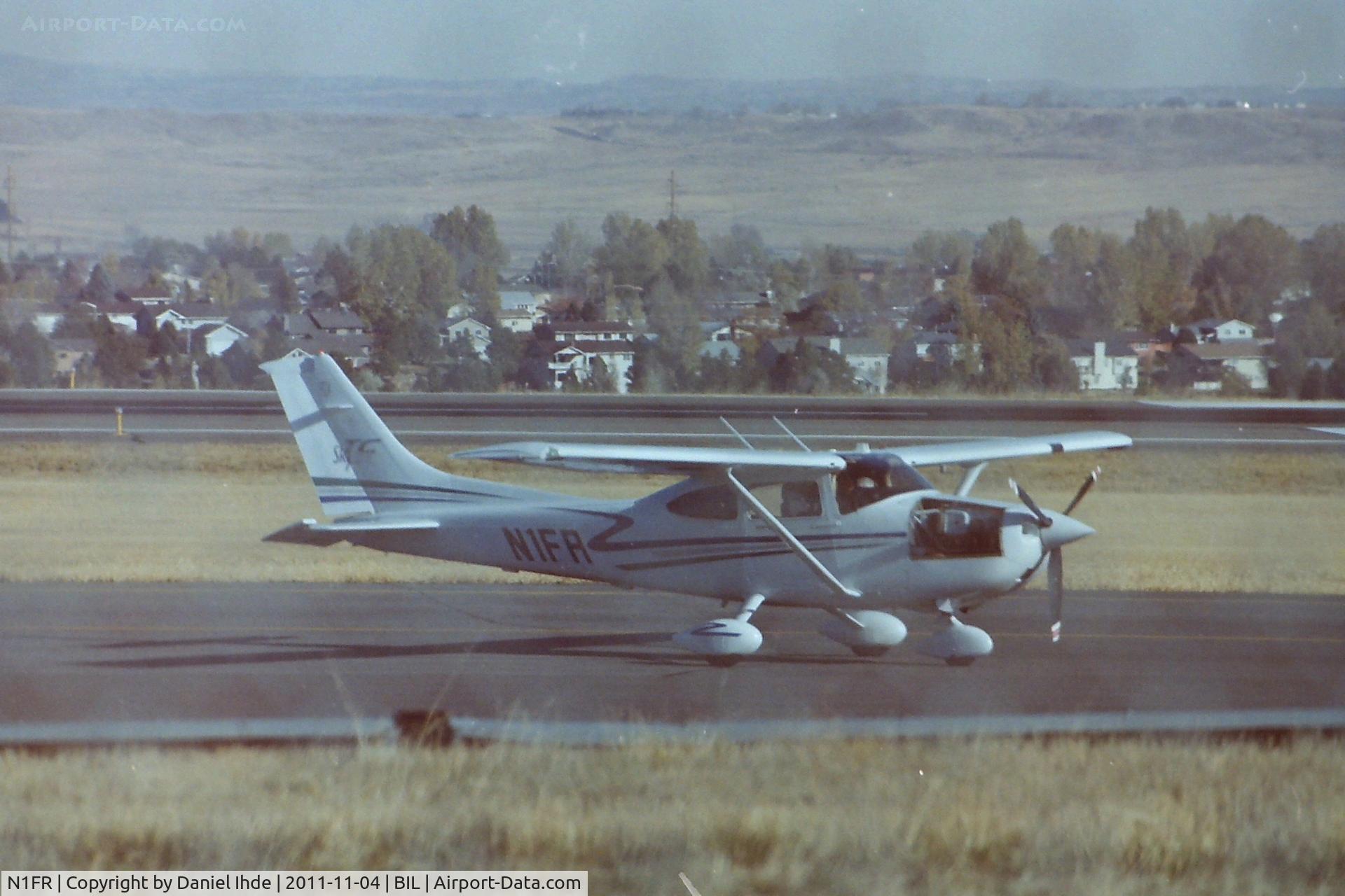 N1FR, Cessna T182T Turbo Skylane C/N T18208002, Cessna 182 @ BIL