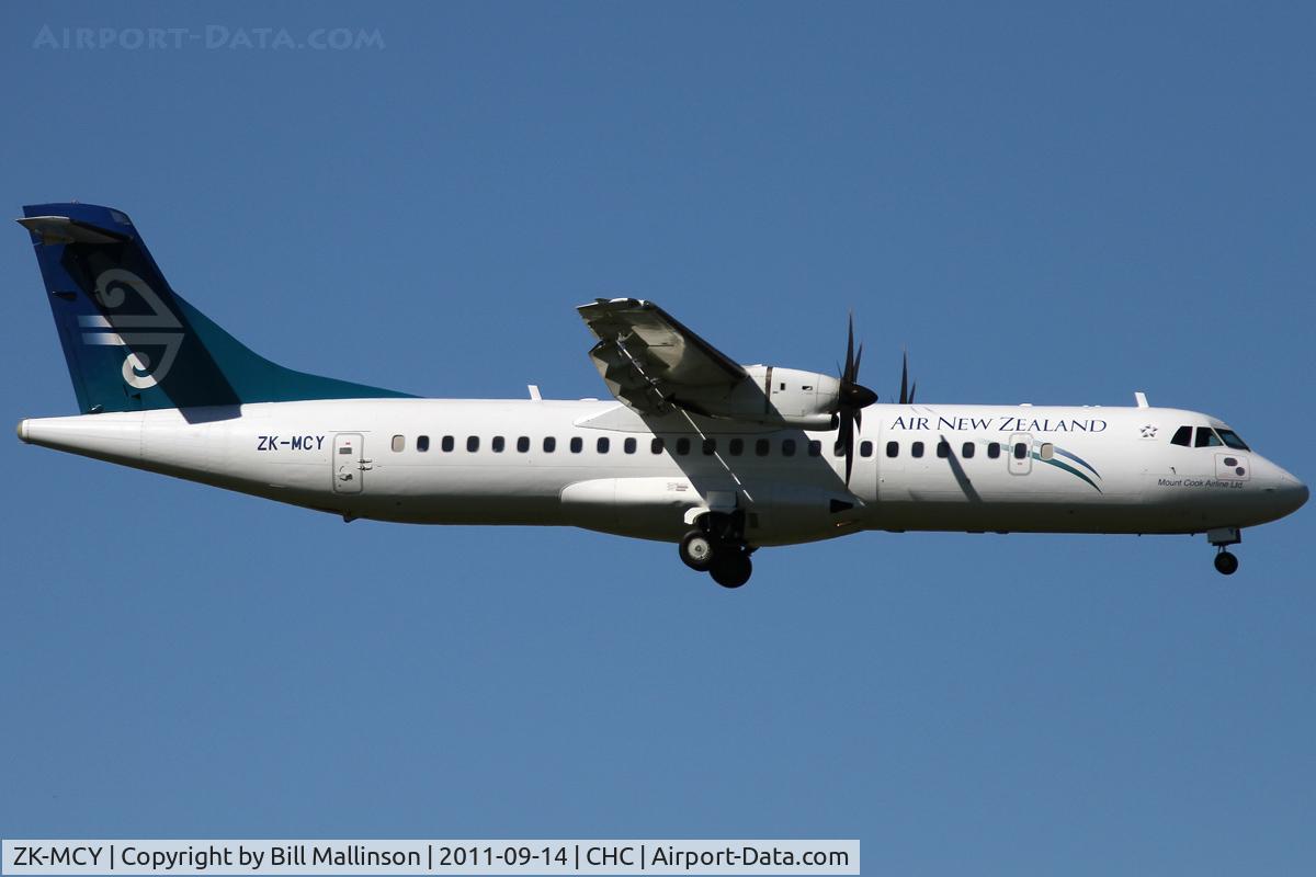 ZK-MCY, 2003 ATR 72-212A C/N 703, finals to 20