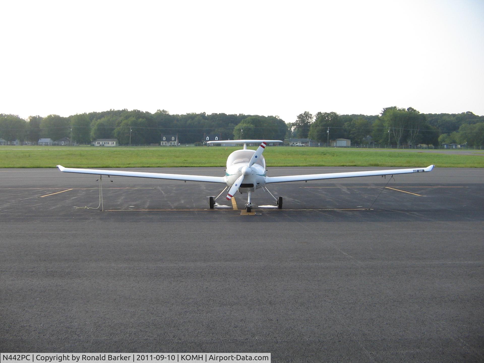 N442PC, 1995 Diamond DA-20A-1 Katana C/N 10042, Orange