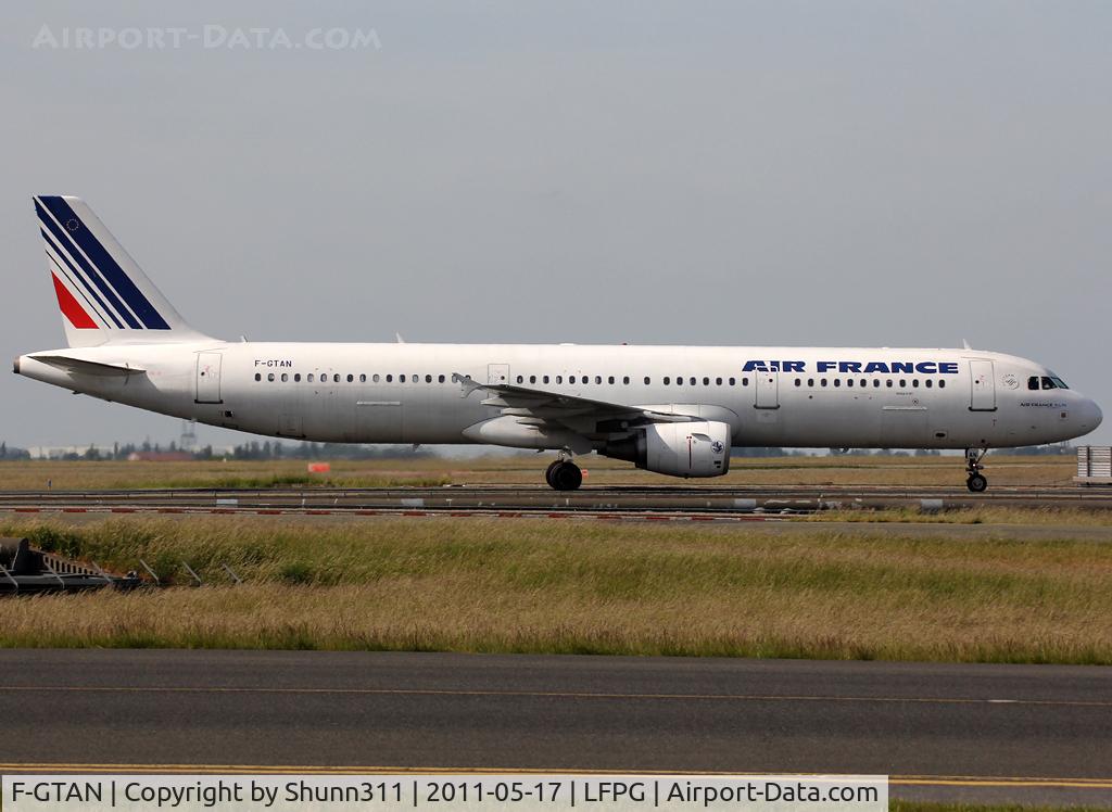 F-GTAN, 2007 Airbus A321-211 C/N 3051, Taxiing to the Terminal...