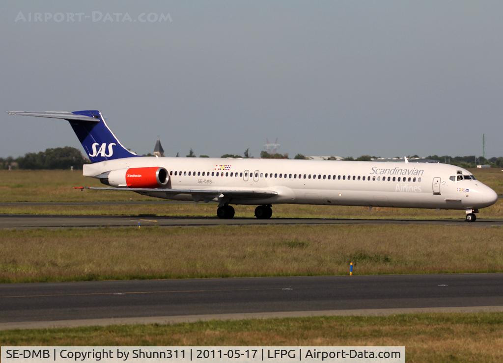 SE-DMB, 1991 McDonnell Douglas MD-81 (DC-9-81) C/N 53314, Taxiing to the Terminal...