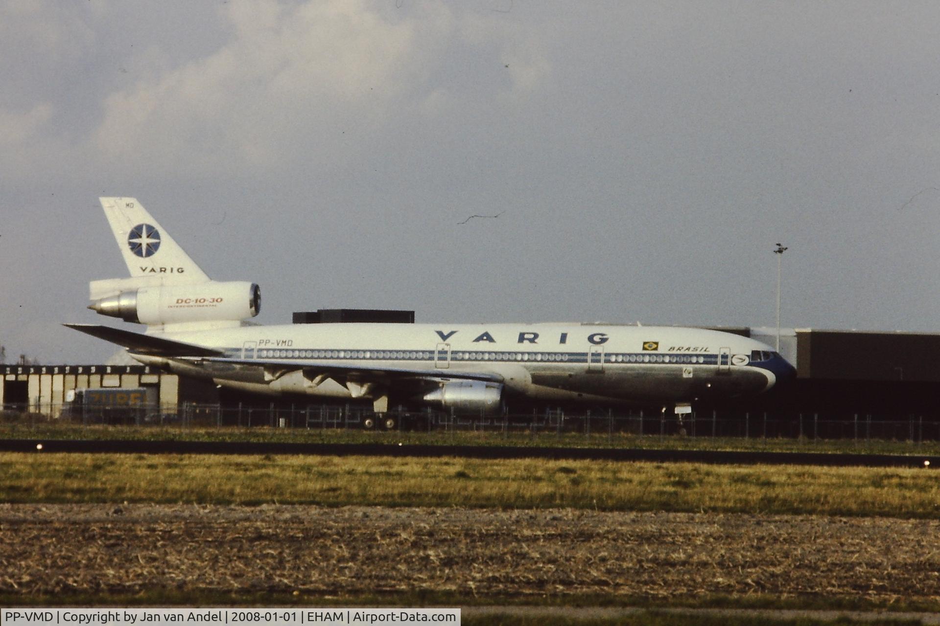 PP-VMD, 1975 McDonnell Douglas DC-10-30 C/N 46916, DC-10-30 at Schiphol Amsterdam early  1980's