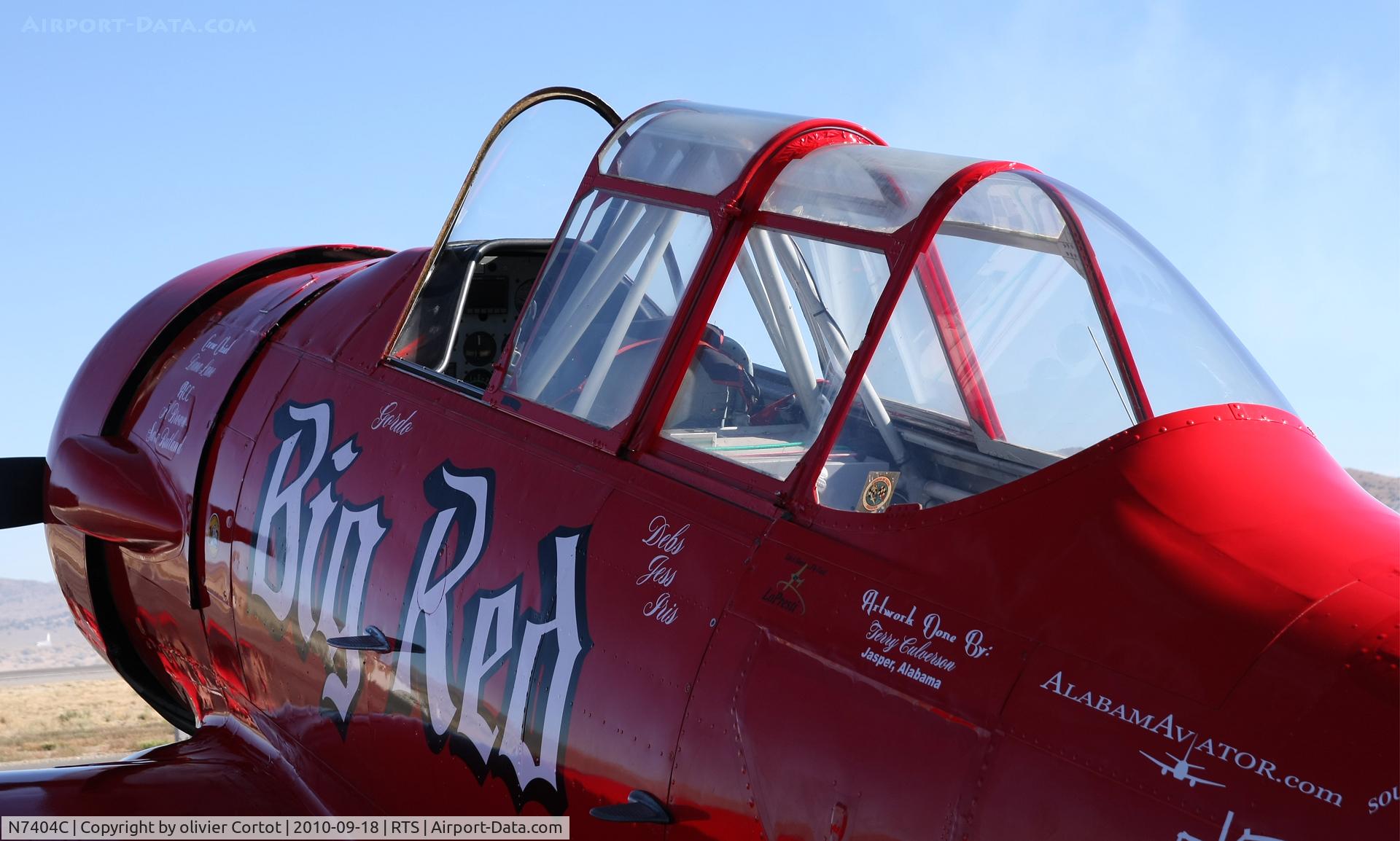 N7404C, 1943 North American SNJ-4 Texan C/N 88-14124, Cockpit picture