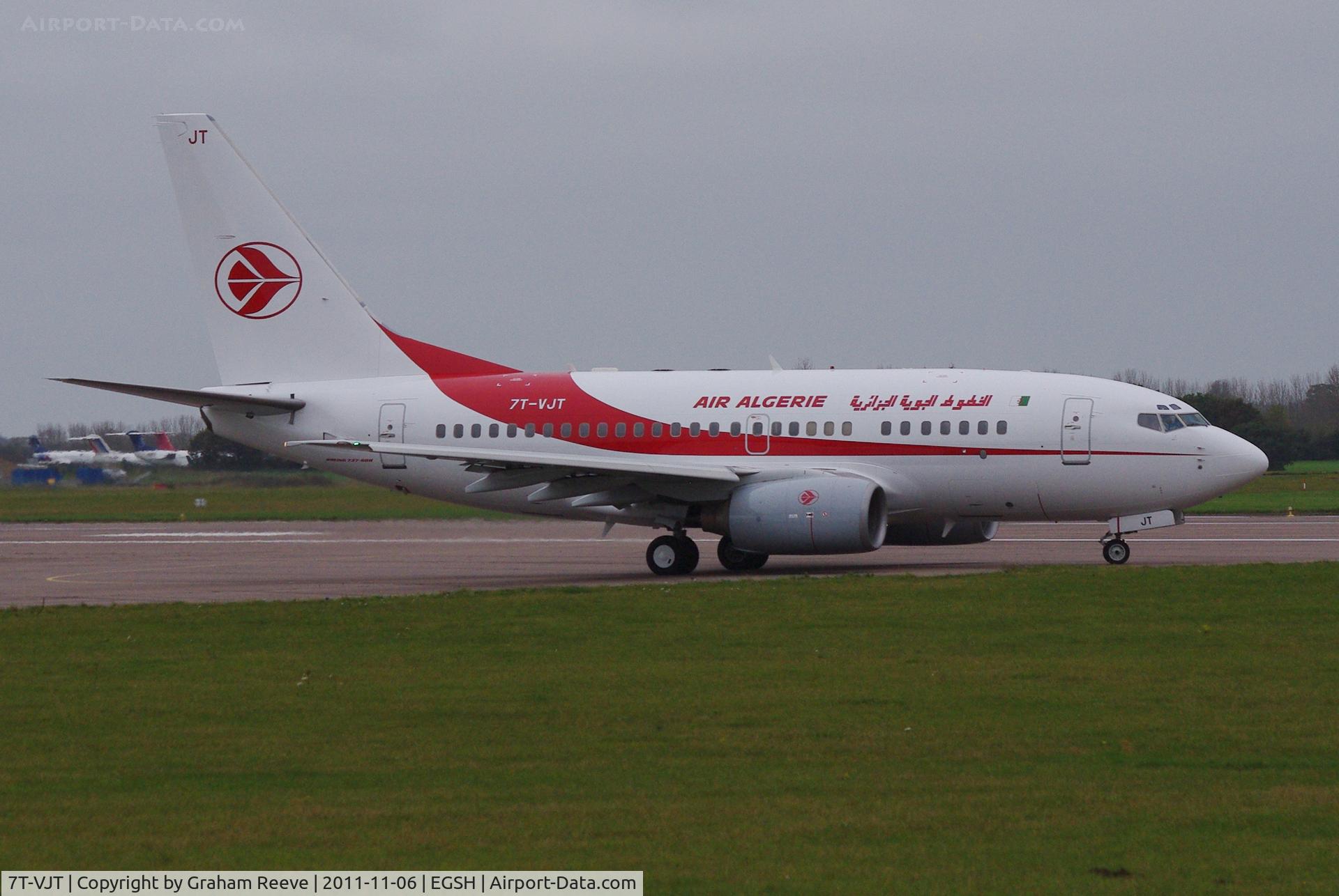 7T-VJT, 2002 Boeing 737-6D6 C/N 30546, About to depart after respray.