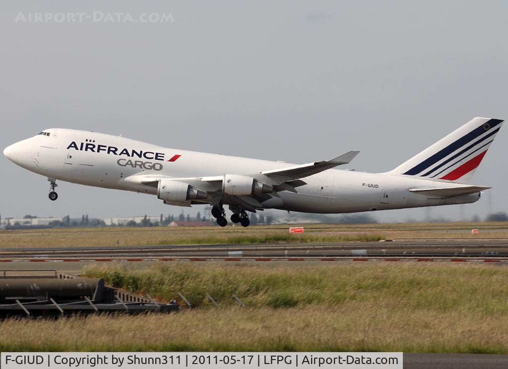 F-GIUD, 2004 Boeing 747-428F/ER/SCD C/N 32870, On take off... in new c/s...