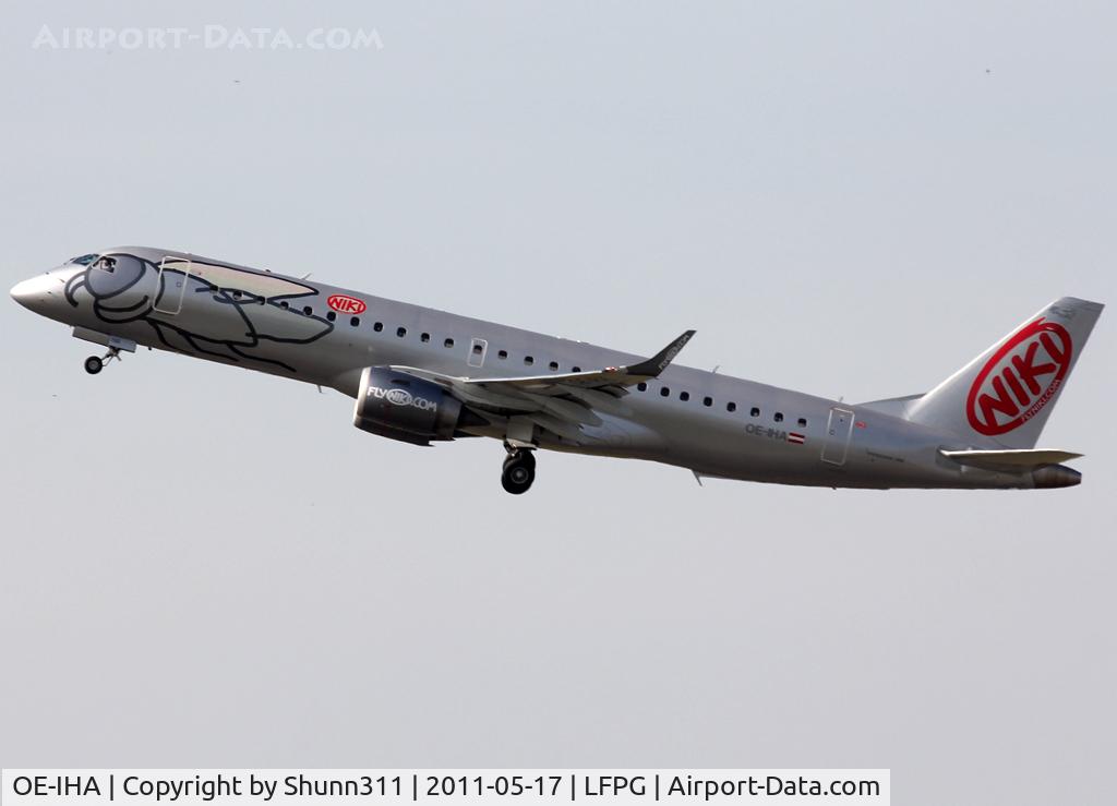 OE-IHA, 2009 Embraer 190LR (ERJ-190-100LR) C/N 19000285, On take off...