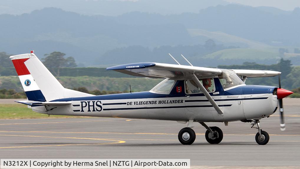 N3212X, 1966 Cessna 150G C/N 15064612, New live as (ZK) PHS in New Zealand