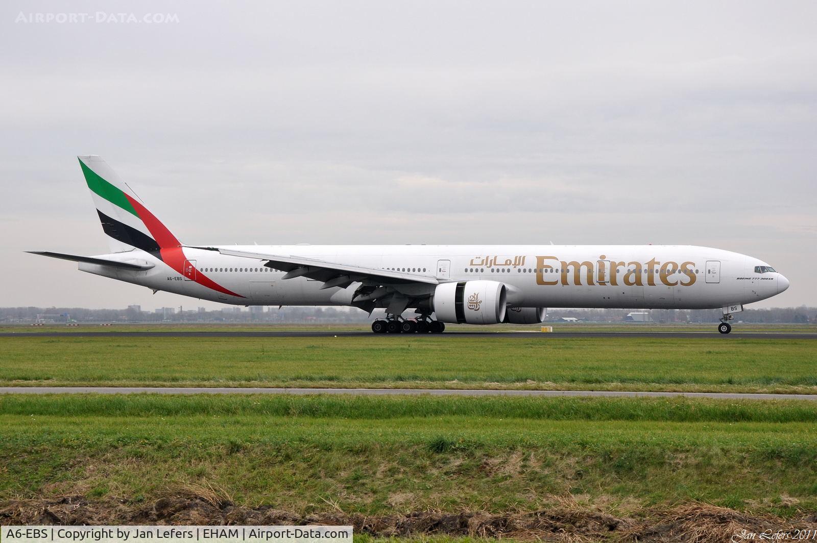 A6-EBS, 2006 Boeing 777-31H/ER C/N 32715, Boeing 777