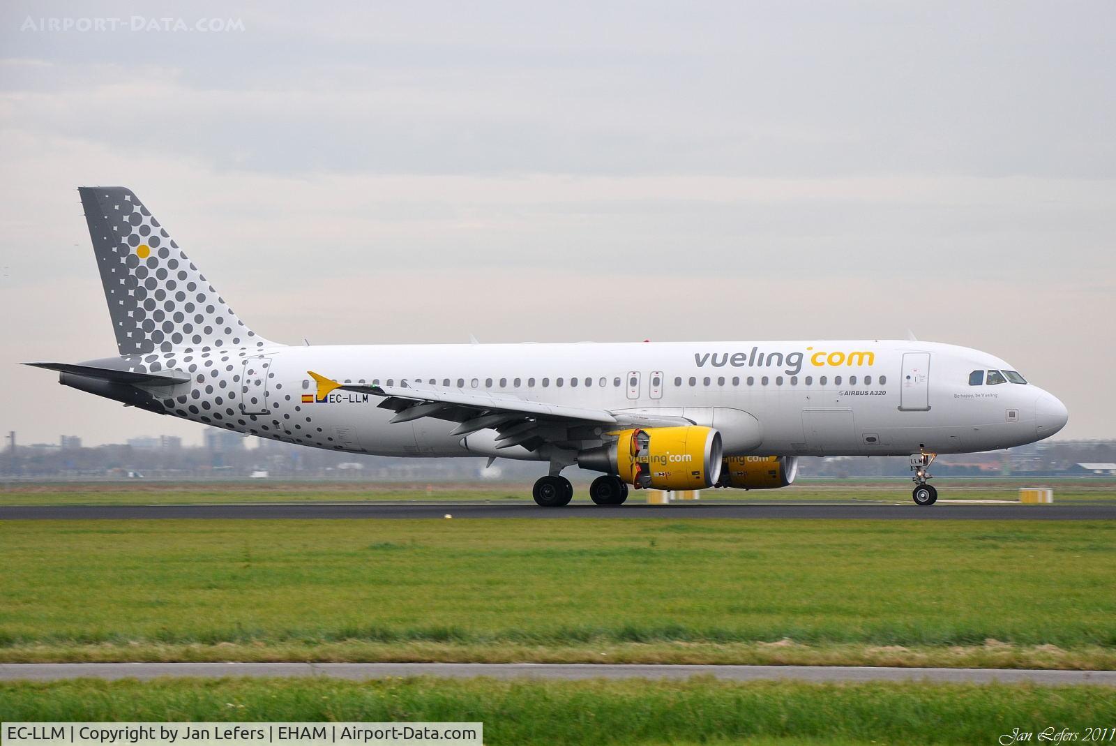 EC-LLM, 2011 Airbus A320-214 C/N 4681, Vueling