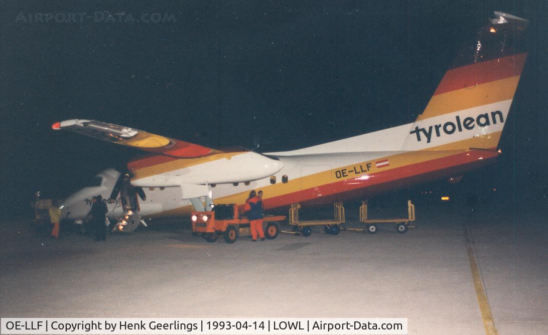 OE-LLF, 1993 De Havilland Canada DHC-8-106 Dash 8 C/N 351, Midnight at Linz Airport (LNZ)