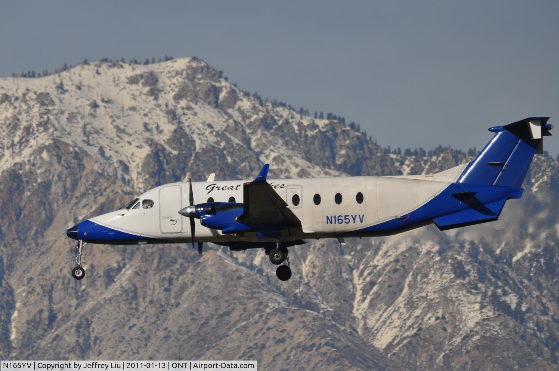 N165YV, 1995 Beech 1900D C/N UE-165, Approaching Ontario Airport, CA