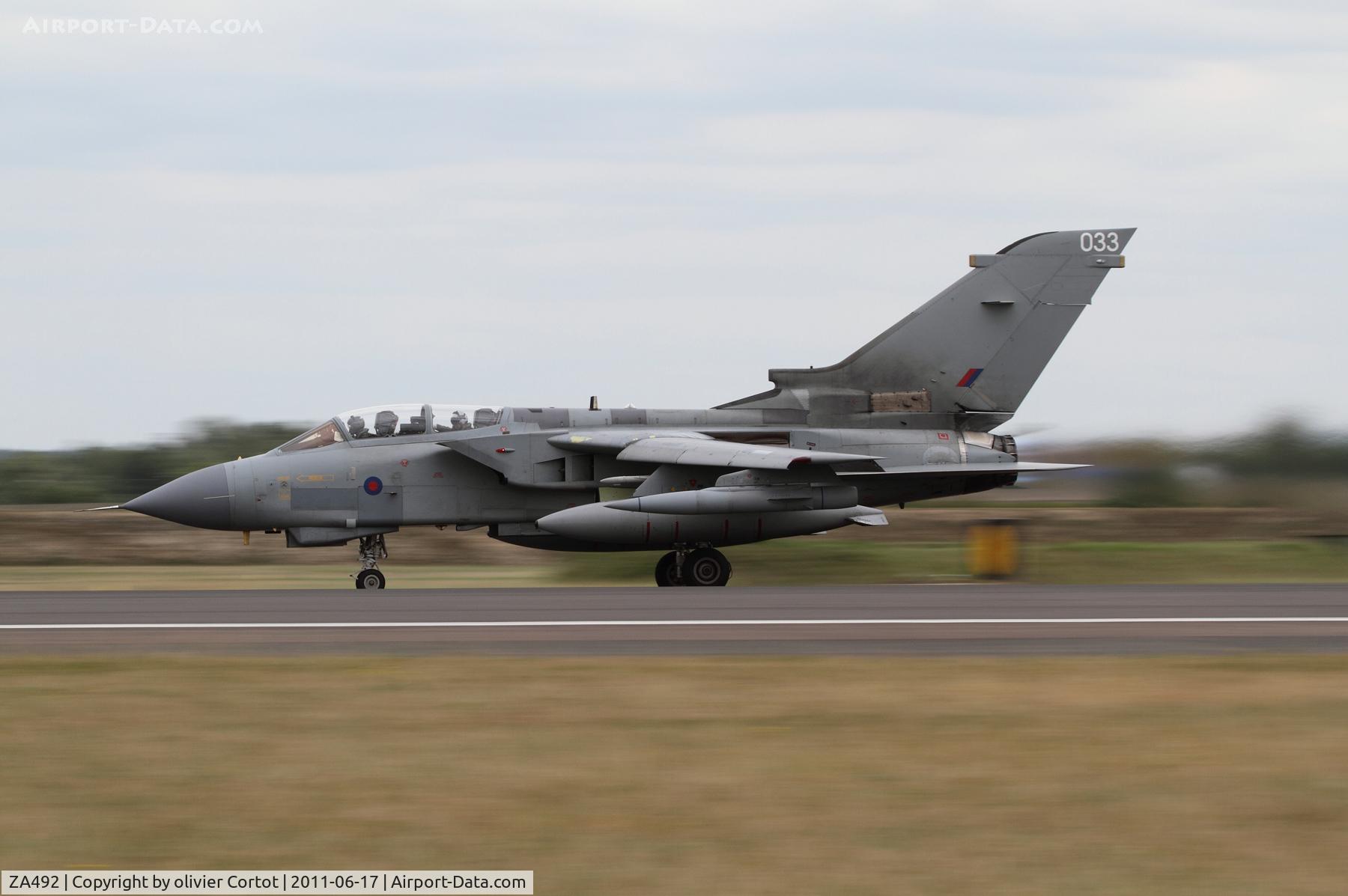 ZA492, 1983 Panavia Tornado GR.4 C/N 310/BS108/3144, Taking off from Saint Dizier french AFB