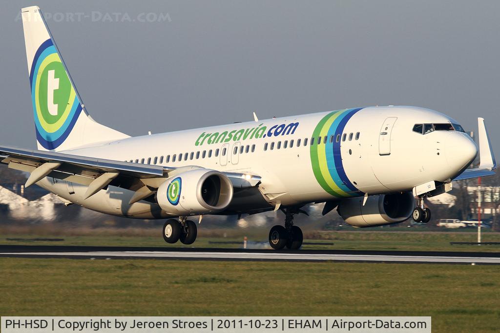 PH-HSD, 2012 Boeing 737-8K2 C/N 39260, crosswind