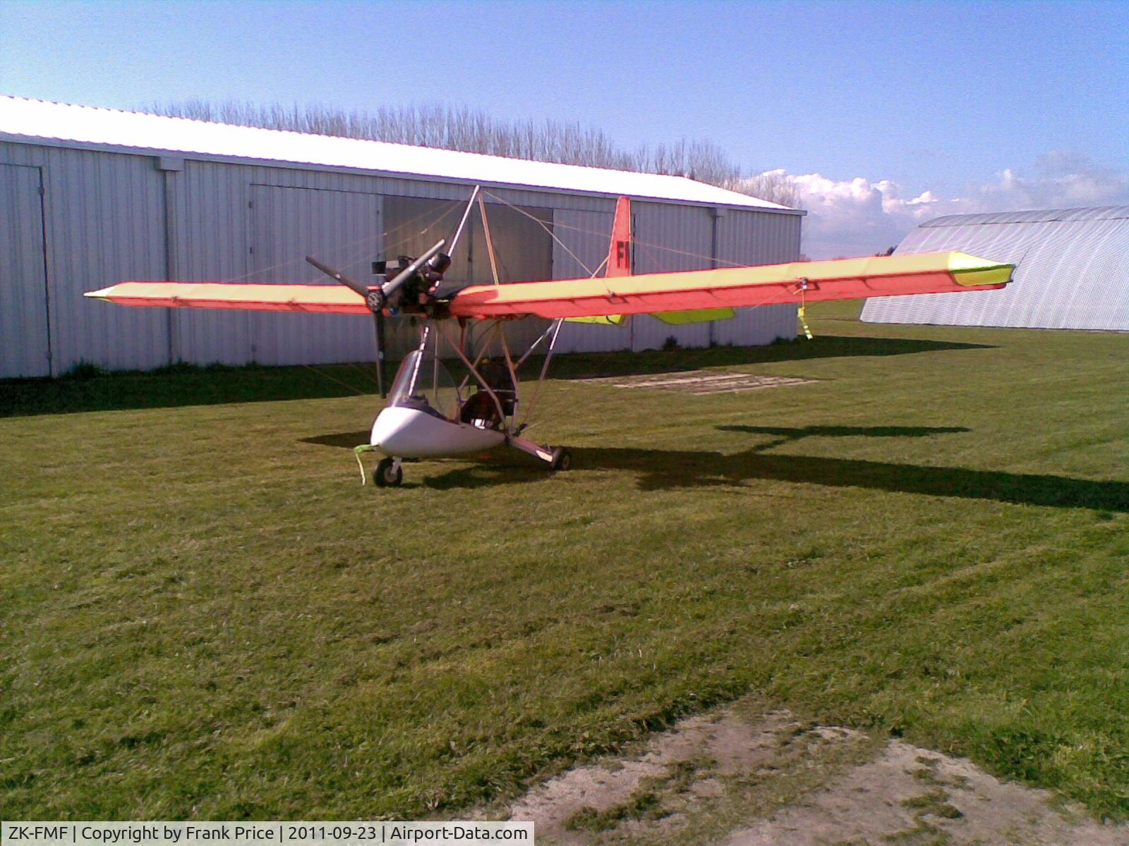 ZK-FMF, Micro Aviation B20 Bantam C/N 0030/MAANZ/339, B20 Bantam, 447 Rotax engine. photo taken November 2011