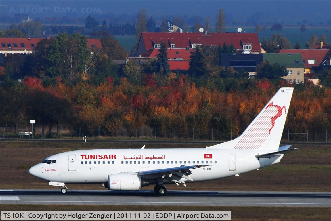 TS-IOK, 1999 Boeing 737-6H3 C/N 29496, Arrival from Enfidha/Tunesia in front of  beautiful colors of fall......