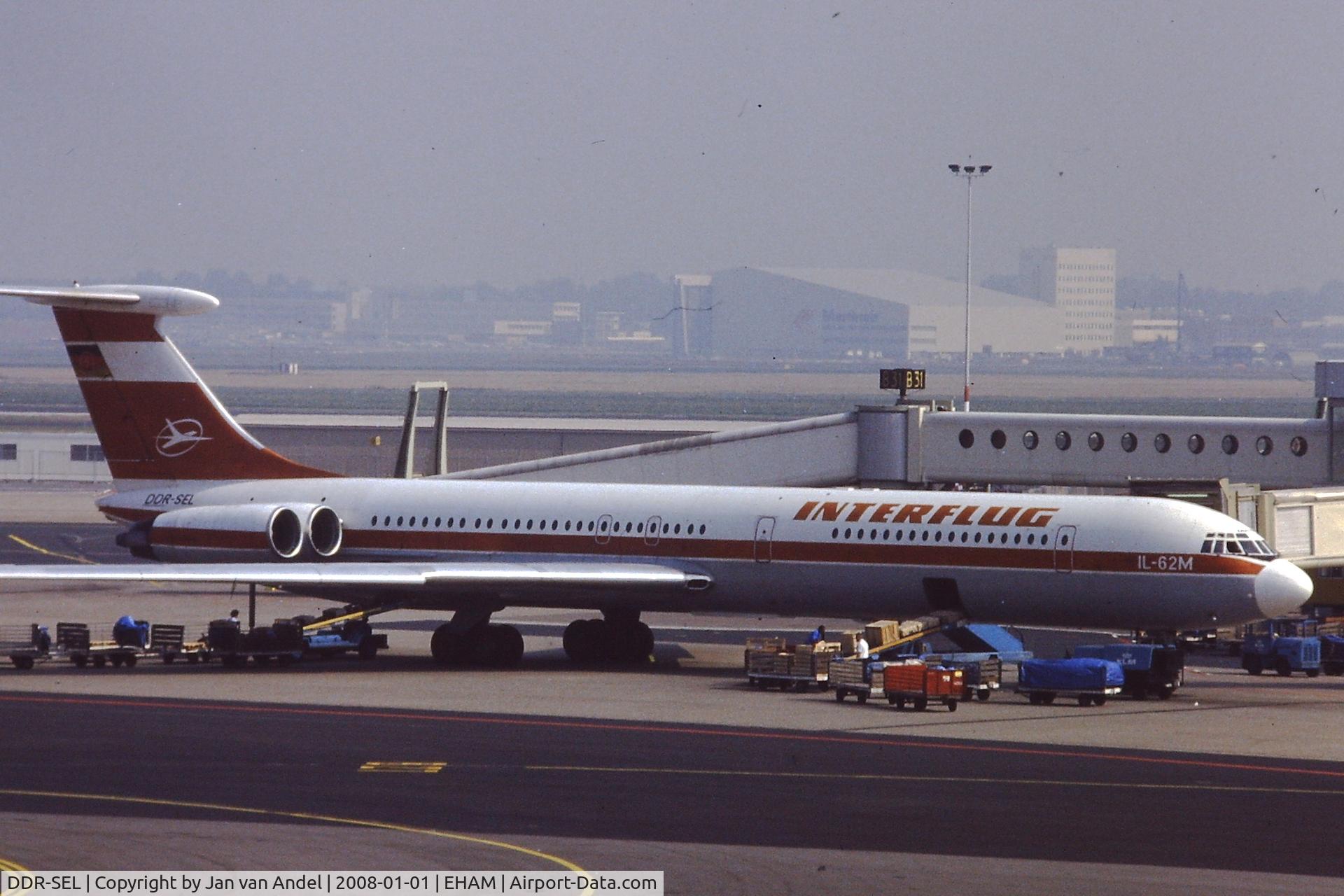 DDR-SEL, 1979 Ilyushin Il-62M C/N 4934734, iL-62M at Schiphol airport Amsterdam, early 1980 's