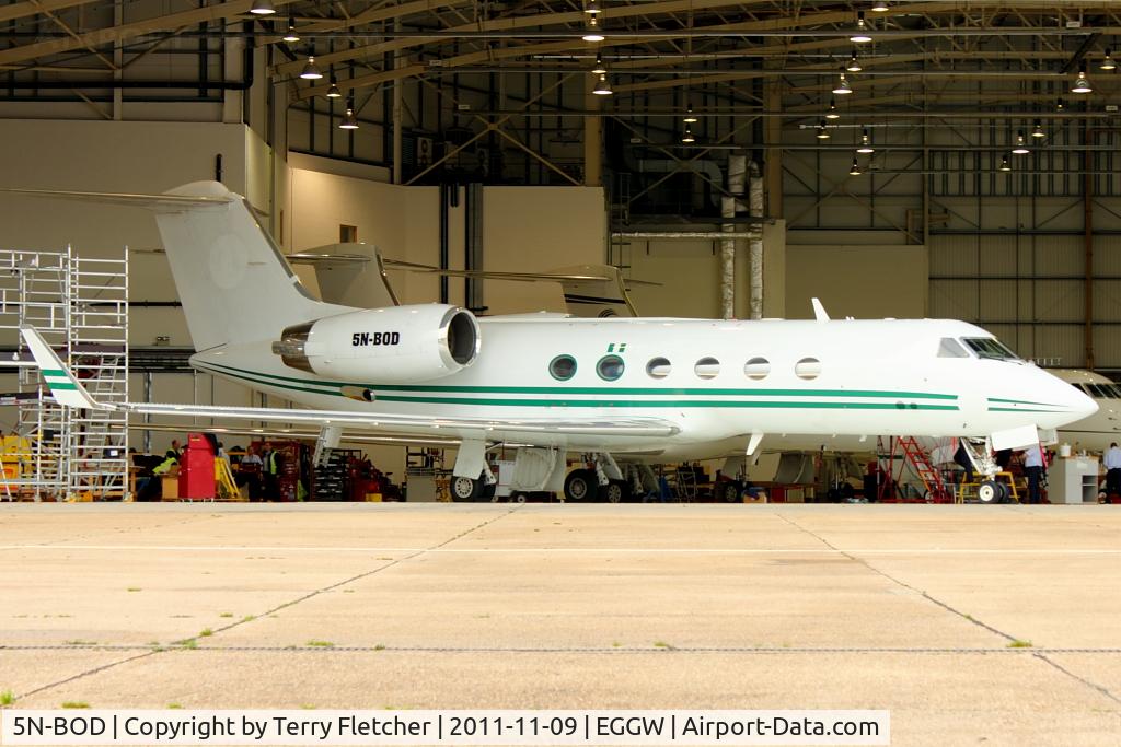 5N-BOD, 1990 Gulfstream Aerospace Gulfstream IV C/N 1126, Gulfstream Aerospace G-IV, c/n: 1126 at Luton
