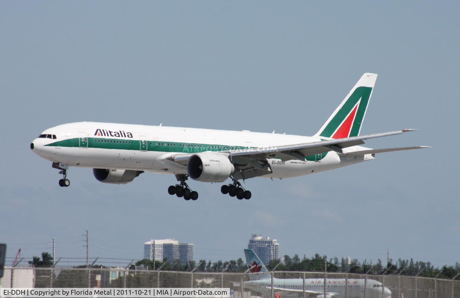 EI-DDH, 2004 Boeing 777-243/ER C/N 32784, Alitalia 777