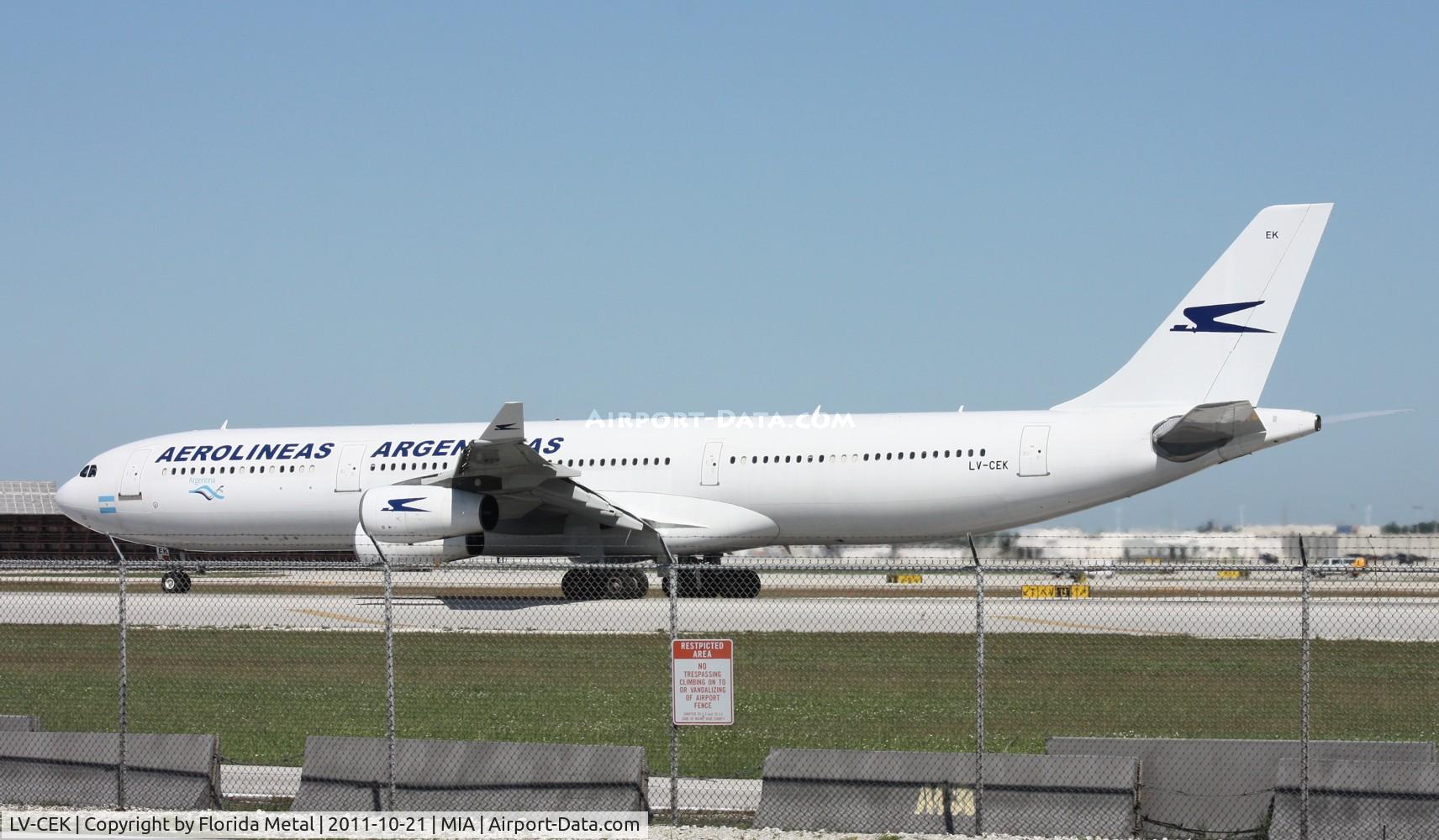 LV-CEK, 1995 Airbus A340-312 C/N 094, Aerolineas Argentinas A340