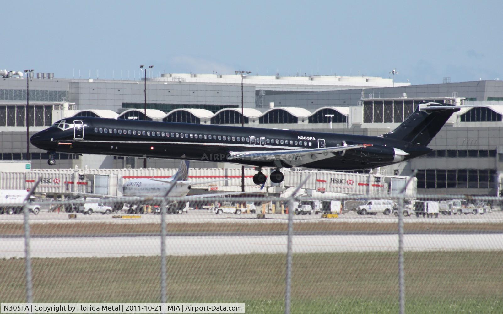 N305FA, 1986 McDonnell Douglas MD-83 (DC-9-83) C/N 49398, Falcon Air Express MD-83